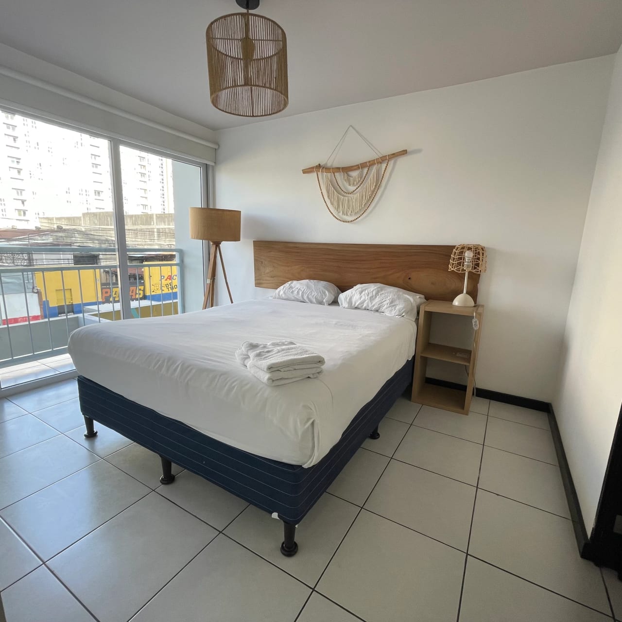 Apartamento Amueblado en Venta en Zona 7 — Apartamento en Venta en Zona 7 Mixco, Guatemala, Ciudad — foto 3 de 6