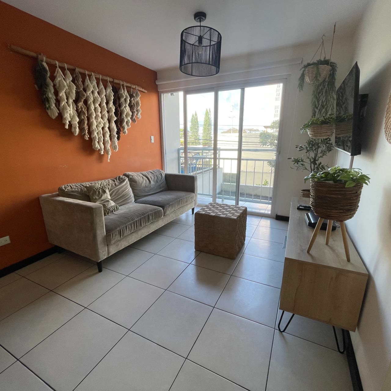 Apartamento Amueblado en Venta en Zona 7 — Apartamento en Venta en Zona 7 Mixco, Guatemala, Ciudad — foto 4 de 6