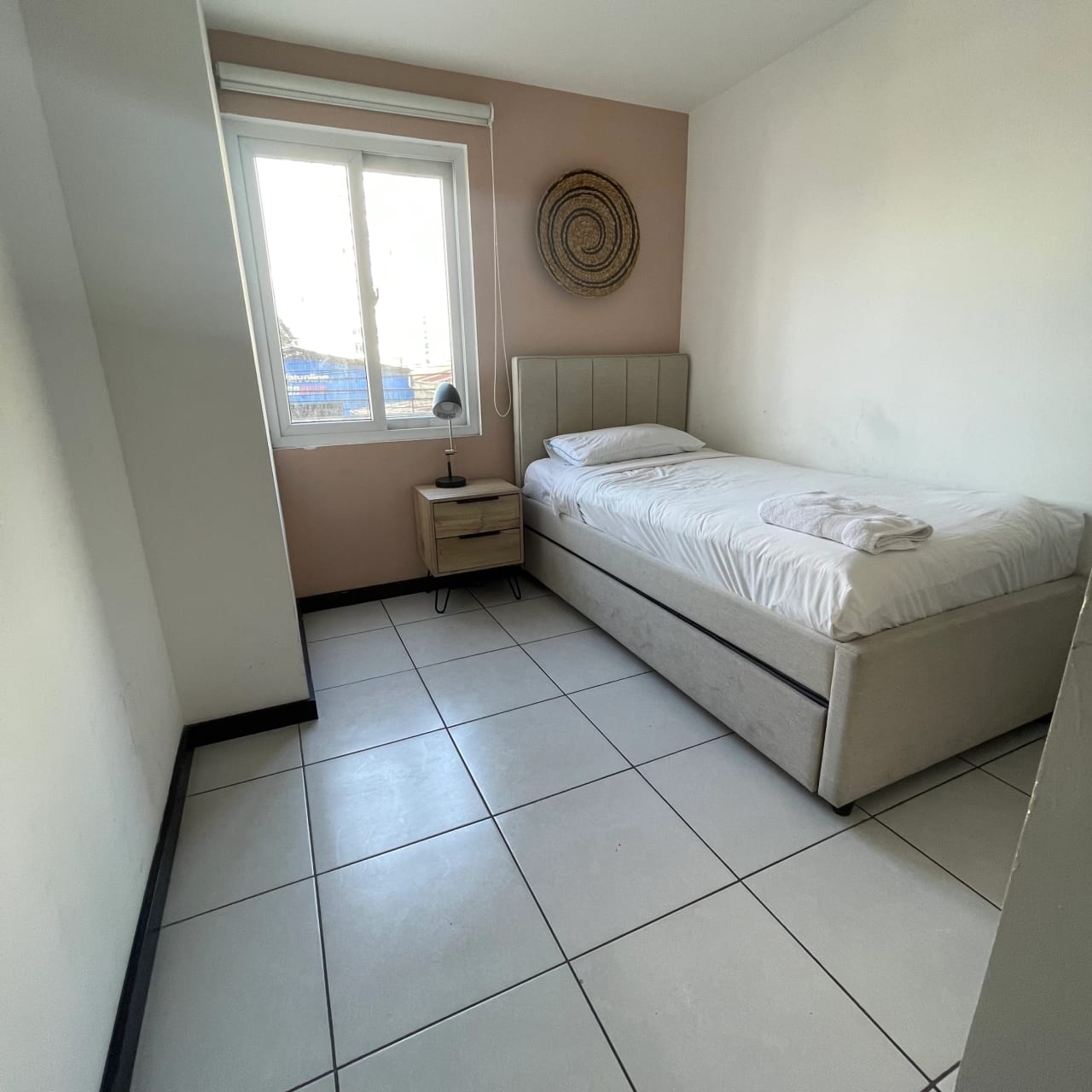Apartamento Amueblado en Venta en Zona 7 — Apartamento en Venta en Zona 7 Mixco, Guatemala, Ciudad — foto 5 de 6