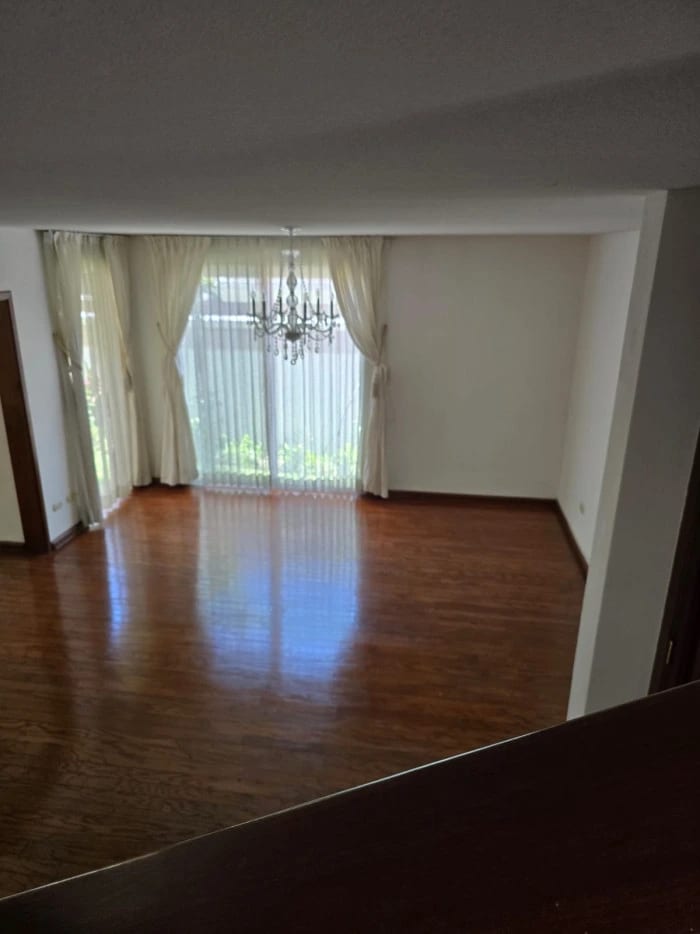 Casa en renta en Zona 14 — Casa en Alquiler en Zona 14, Guatemala, Ciudad — foto 4 de 6