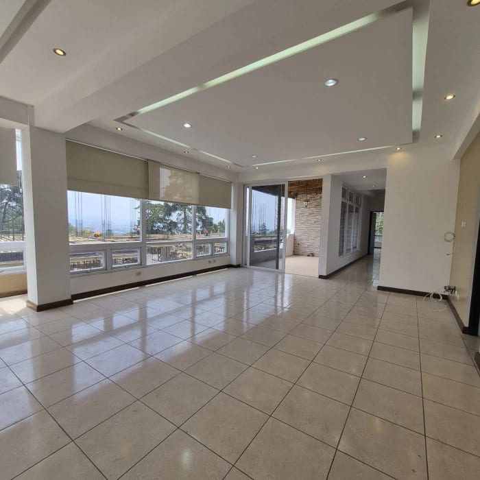 Apartamento en Renta en Zona 16 — Apartamento en Alquiler en Kanajuyú, Zona 16, Guatemala, Ciudad — foto 5 de 9