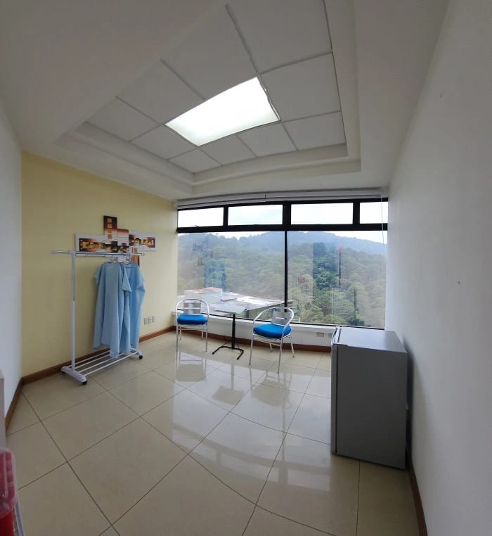 Oficina Comercial en Edificio Corporativo Muxbal — Oficina en Alquiler en Muxbal, Guatemala, Ciudad — foto 2 de 7