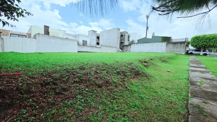 Terreno en Venta en Hcienda Real Zona 16 — Terreno en Venta en Hacienda Real, Zona 16, Guatemala, Ciudad — foto 2 de 4