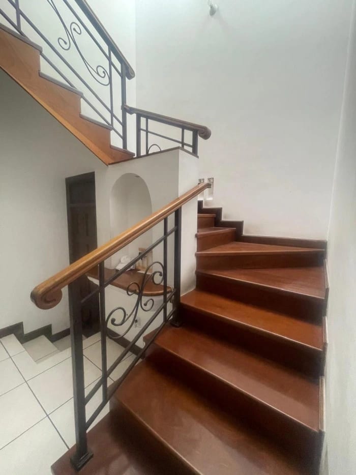 Casa en Renta en Zona 13 — Casa en Alquiler en cañadas de elgin, Zona 13, Guatemala, Ciudad — foto 4 de 7