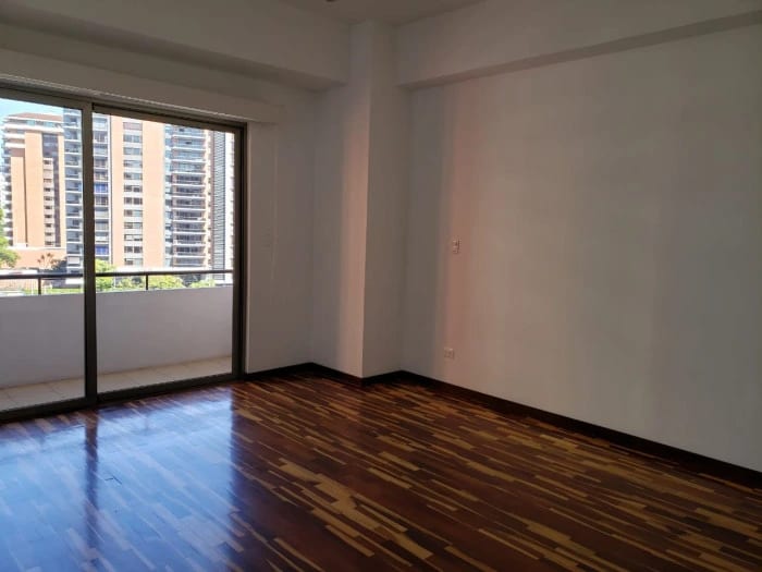 Apartamento en Renta en Zona 14 — Apartamento en Alquiler en Torre Quattro, Zona 14, Guatemala, Ciudad — foto 1 de 9