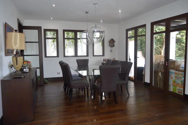 Hermosa Casa en Venta en Muxbal — Casa en Venta en Muxbal, Guatemala, Ciudad — foto 2 de 5