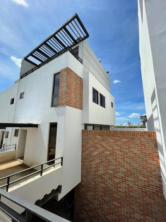Casa en Venta en Zona 15 — Casa en Venta en Zona 15, Guatemala, Ciudad — foto 1 de 8