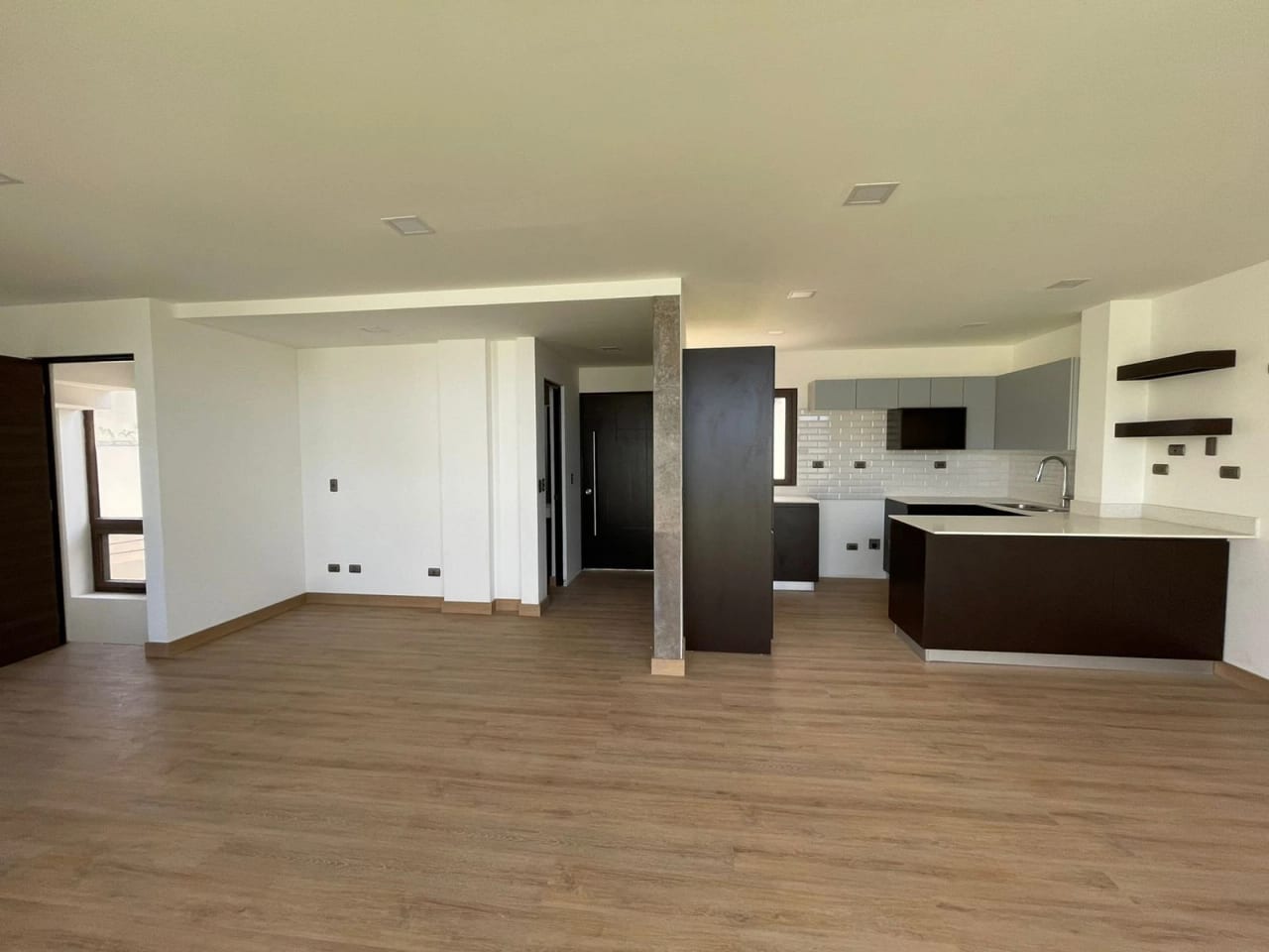 Casa en Venta en Zona 15 — Casa en Venta en Zona 15, Guatemala, Ciudad — foto 4 de 8
