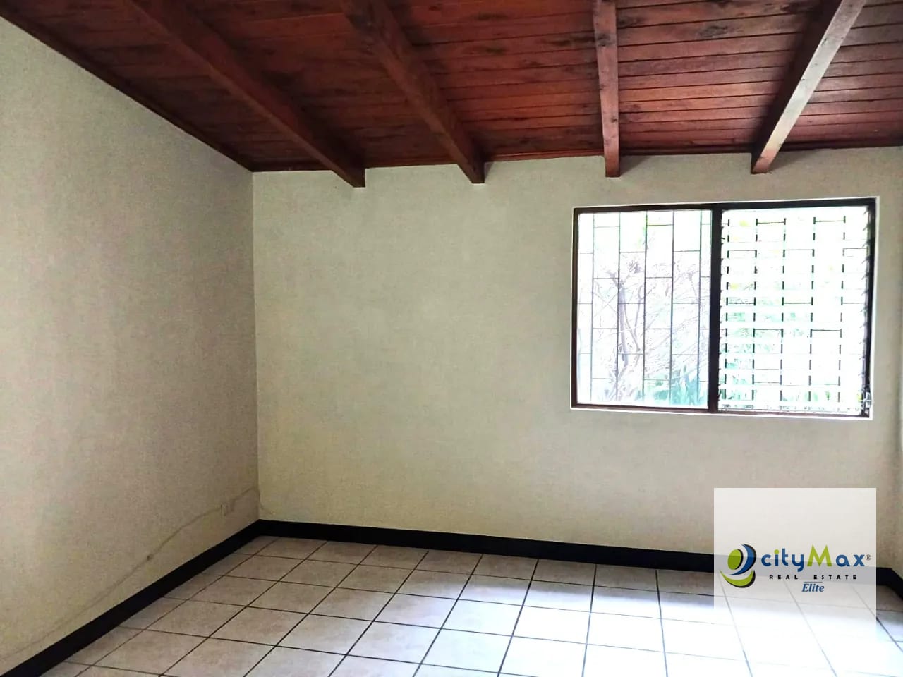 Casa en Venta en Zona 11 — Casa en Venta en Zona 11, Guatemala, Ciudad — foto 12 de 13