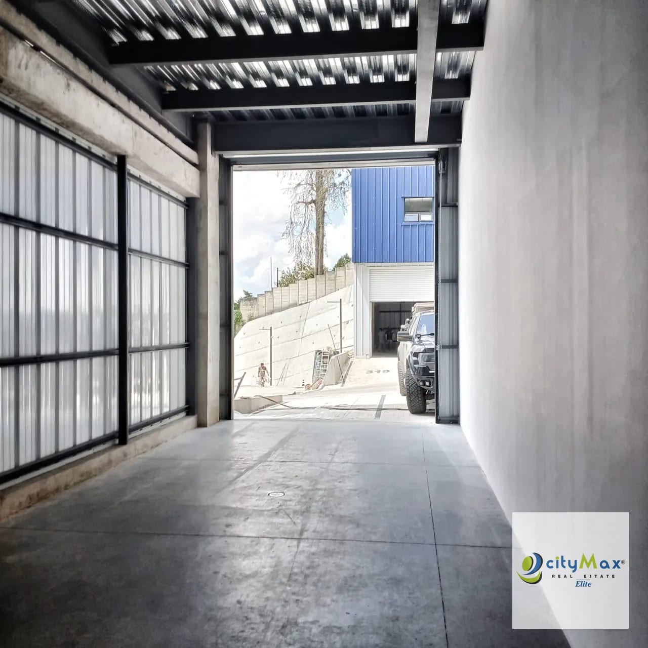 Ofi Bodega en Alquiler en K-13, CES — Bodega / Ofibodega en Alquiler en km 11-15, Carretera a El Salvador, Guatemala, Ciudad — foto 4 de 10