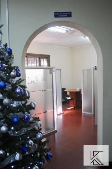Casa de 1 nivel en Renta en Zona 10 Guatemala | Ideal para Oficinas, Clínicas o Centro Corporativo — Casa en Alquiler en Zona 10, Guatemala, Ciudad — foto 4 de 9