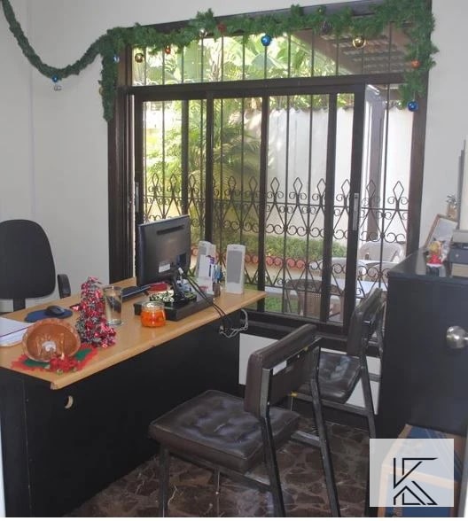 Casa de 1 nivel en Renta en Zona 10 Guatemala | Ideal para Oficinas, Clínicas o Centro Corporativo — Casa en Alquiler en Zona 10, Guatemala, Ciudad — foto 6 de 9