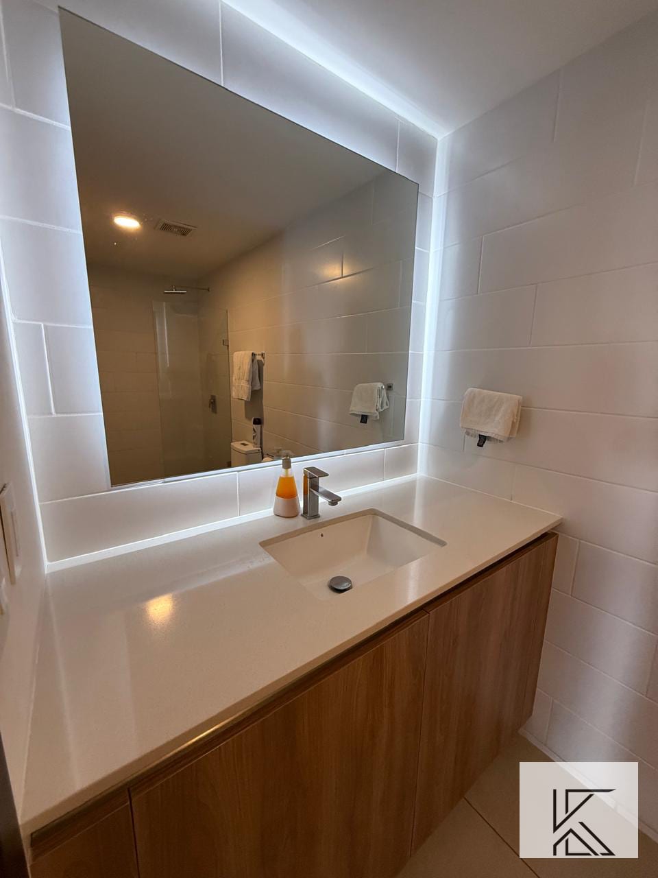 Apartamento en ALQUILER en Edificio ELEMENTO zona 13 — Apartamento en Alquiler en Elemento Plaza Berlín, Zona 13, Guatemala, Ciudad — foto 7 de 17