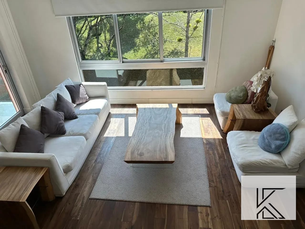 Residencia Contemporanea en VENTA en Las Luces — Casa en Venta en Carretera a El Salvador, Guatemala, Ciudad — foto 1 de 13