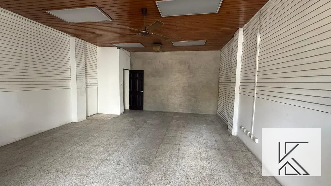 Local Comercial en ALQUILER en Plaza Montufar, zona 9 — Local en Alquiler en Zona 9, Guatemala, Ciudad — foto 3 de 3