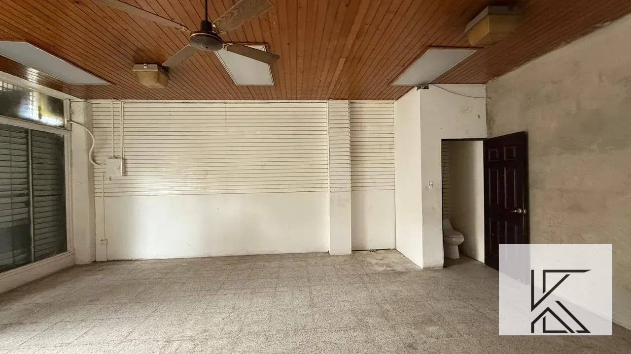 Local Comercial en ALQUILER en Plaza Montufar, zona 9 — Local en Alquiler en Zona 9, Guatemala, Ciudad — foto 1 de 3