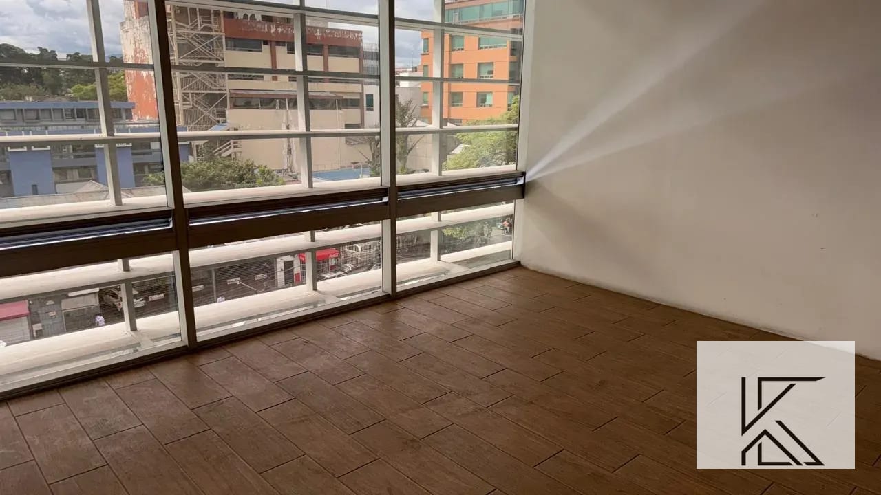 Clínica Médica en Renta - Zona 9 — Clínica en Alquiler en Zona Médica, Zona 9, Guatemala, Ciudad — foto 14 de 17