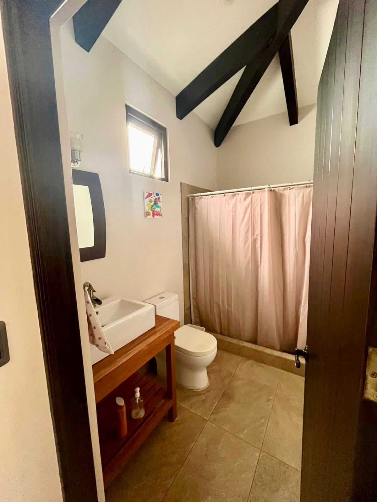 Hermosa Casa con Amplio Terreno en San Pedro el Alto — Casa en Venta en San Pedro El Alto, Antigua, Sacatepéquez — foto 8 de 11
