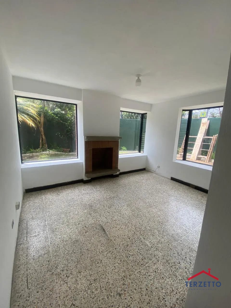 CASA CON USO COMERCIAL ZONA 15 VISTA HERMOSA 2 — Casa en Alquiler en Zona 15, Guatemala, Ciudad — foto 4 de 16