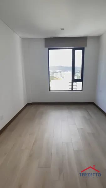 Ferré Diez Zona 10 — Apartamento en Alquiler en Ferré Diez, Zona 10, Guatemala, Ciudad — foto 10 de 12