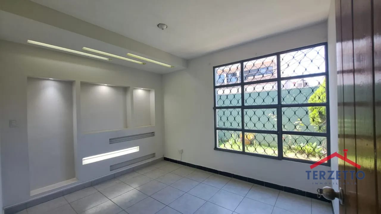 Casa en Zona 15 — Casa en Alquiler en Colonia El Maestro, Zona 15, Guatemala, Ciudad — foto 4 de 17