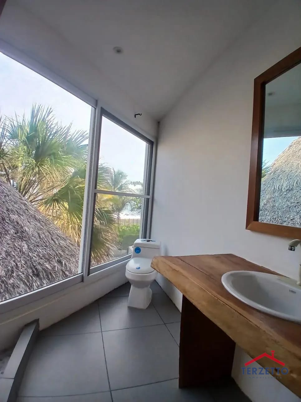 Casa Frente al Mar, el Pumpo — Casa vacacional en Venta en Monterrico, Santa Rosa — foto 10 de 17