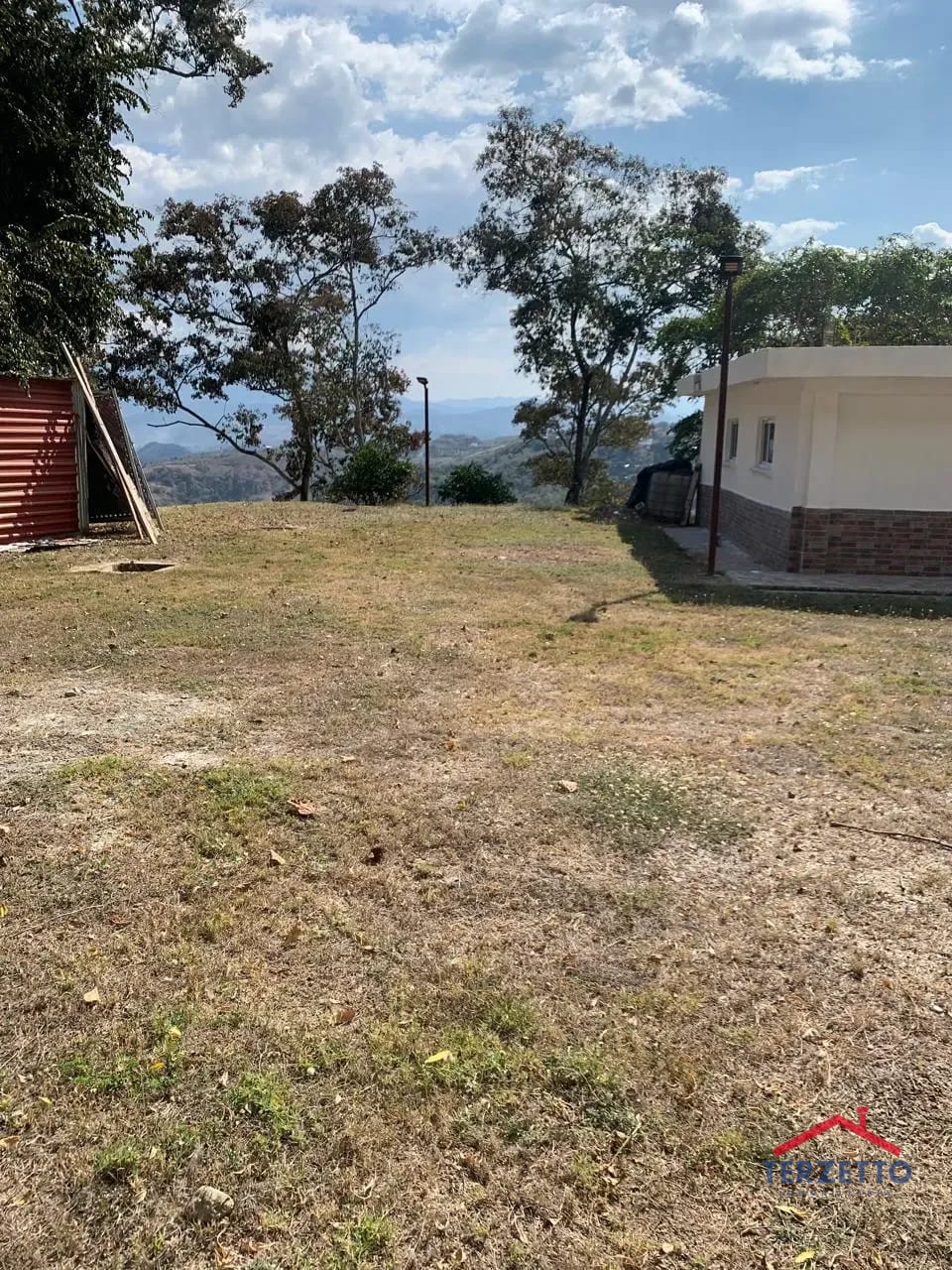 Casa y Terreno Carretera a San José del Golfo — Casa en Venta en San José del Golfo, Guatemala, Ciudad — foto 2 de 17