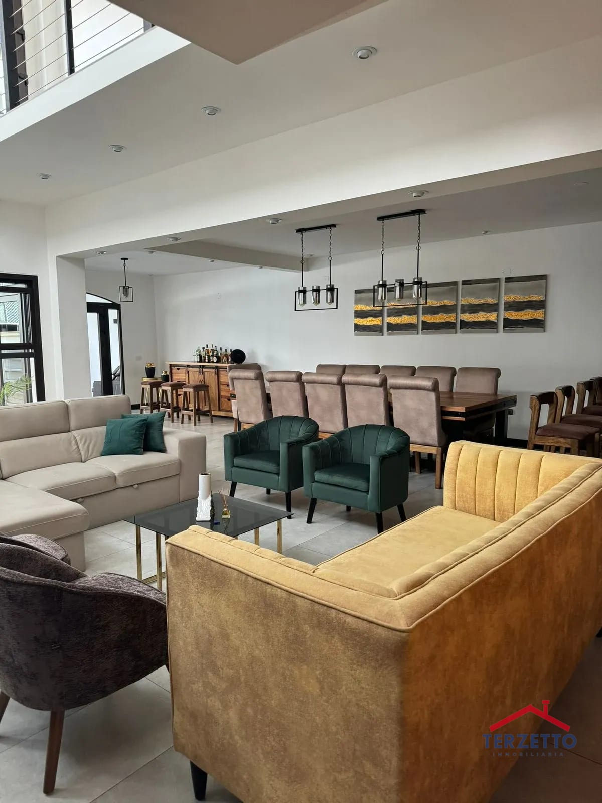 Casa Amueblada en Chimaltenango — Casa en Venta en Chimaltenango, Chimaltenango — foto 3 de 17