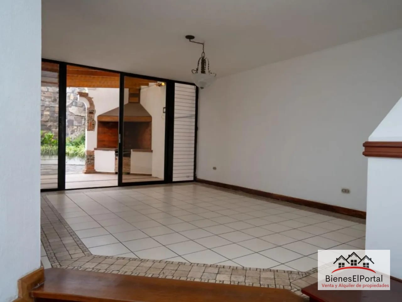 Casa en San Miguel II, Km.16.5 CAES Santa Catarina Pinula — Casa en Venta en Carretera a El Salvador, Guatemala, Ciudad — foto 2 de 9