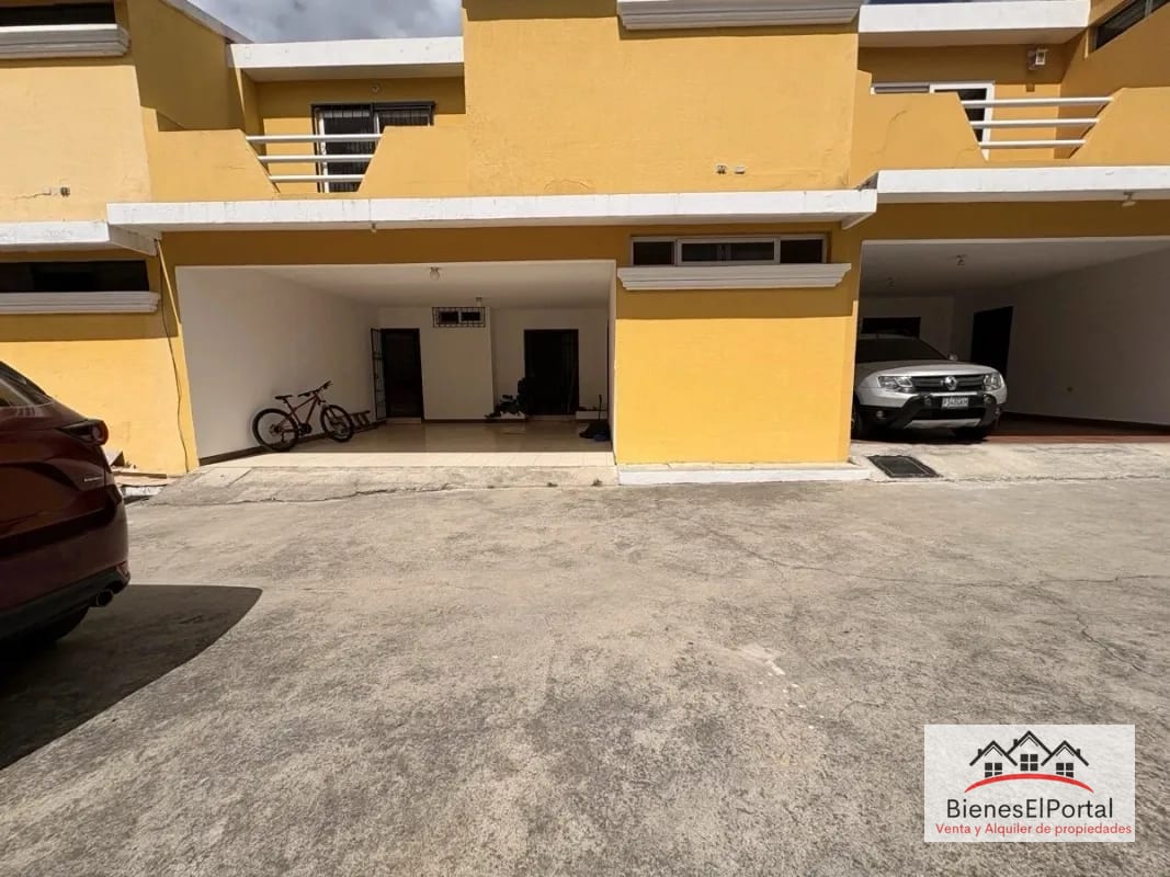 Casa en Condominio Las Fuentes San Lucas — Casa en Venta en San Lucas Sacatepéquez, Sacatepéquez — foto 1 de 7