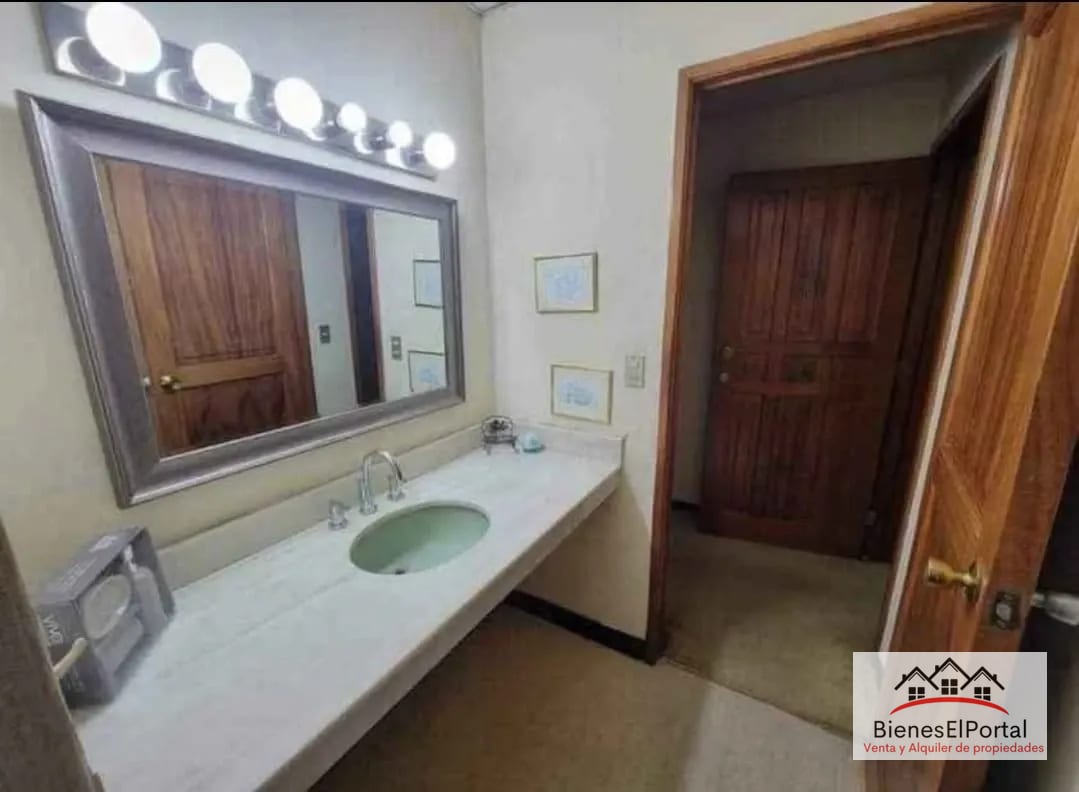 Apartamento Torre Castelar Zona 10 — Apartamento en Venta en Torre Castelar, Zona 10, Guatemala, Ciudad — foto 5 de 5
