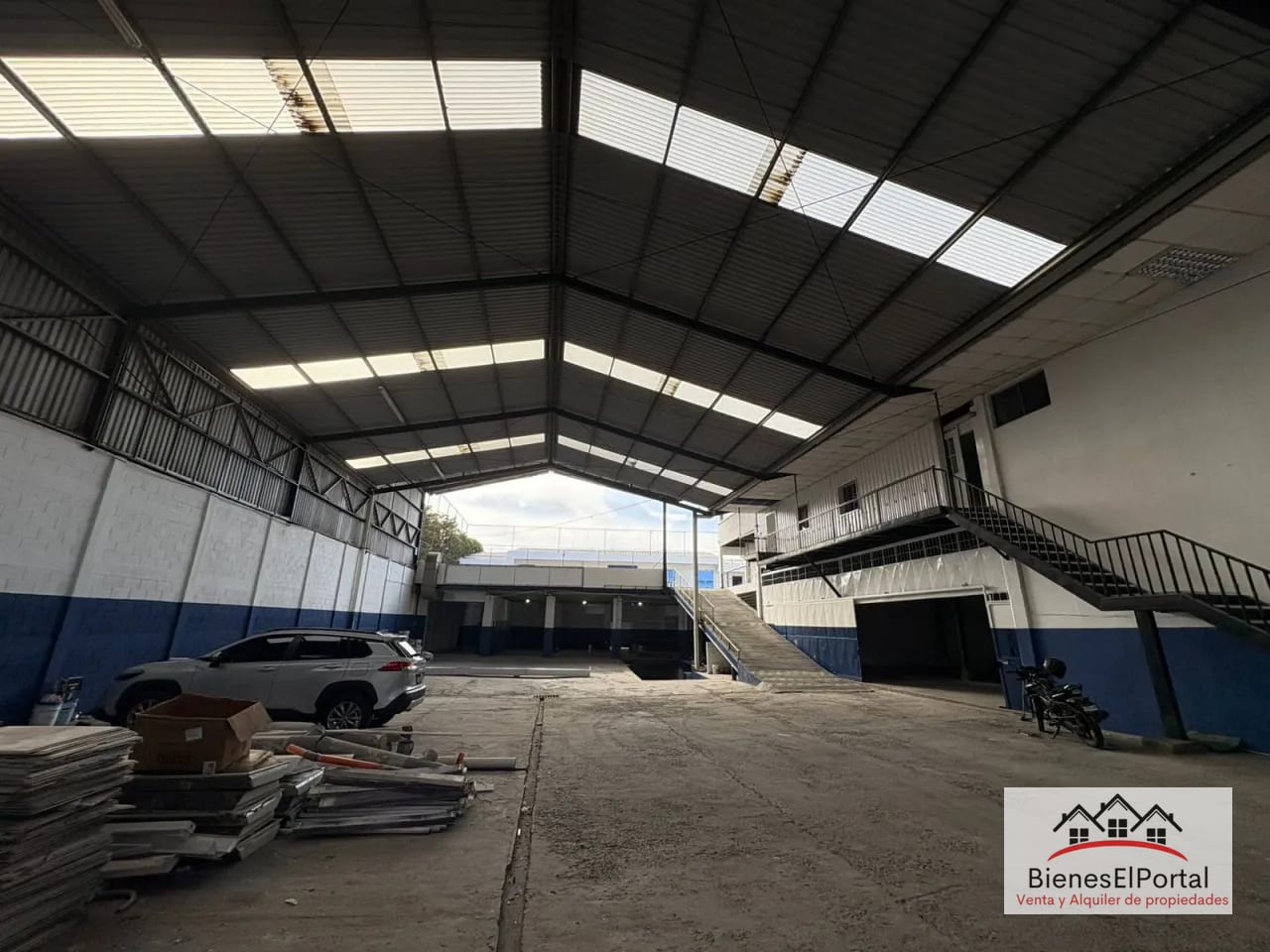 Bodega en renta en Bulevar Sur San Cristóbal — Bodega / Ofibodega en Venta en Zona 8 Mixco, Guatemala, Ciudad — foto 4 de 5