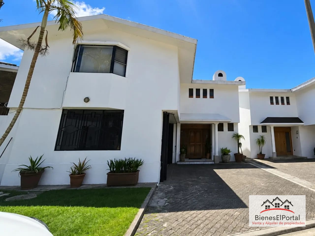Linda casa en Lomas de Puerta Parada Km. 13.5 Carretera al Salvador — Casa en Venta en Santa Catarina Pinula, Guatemala, Ciudad — foto 1 de 1