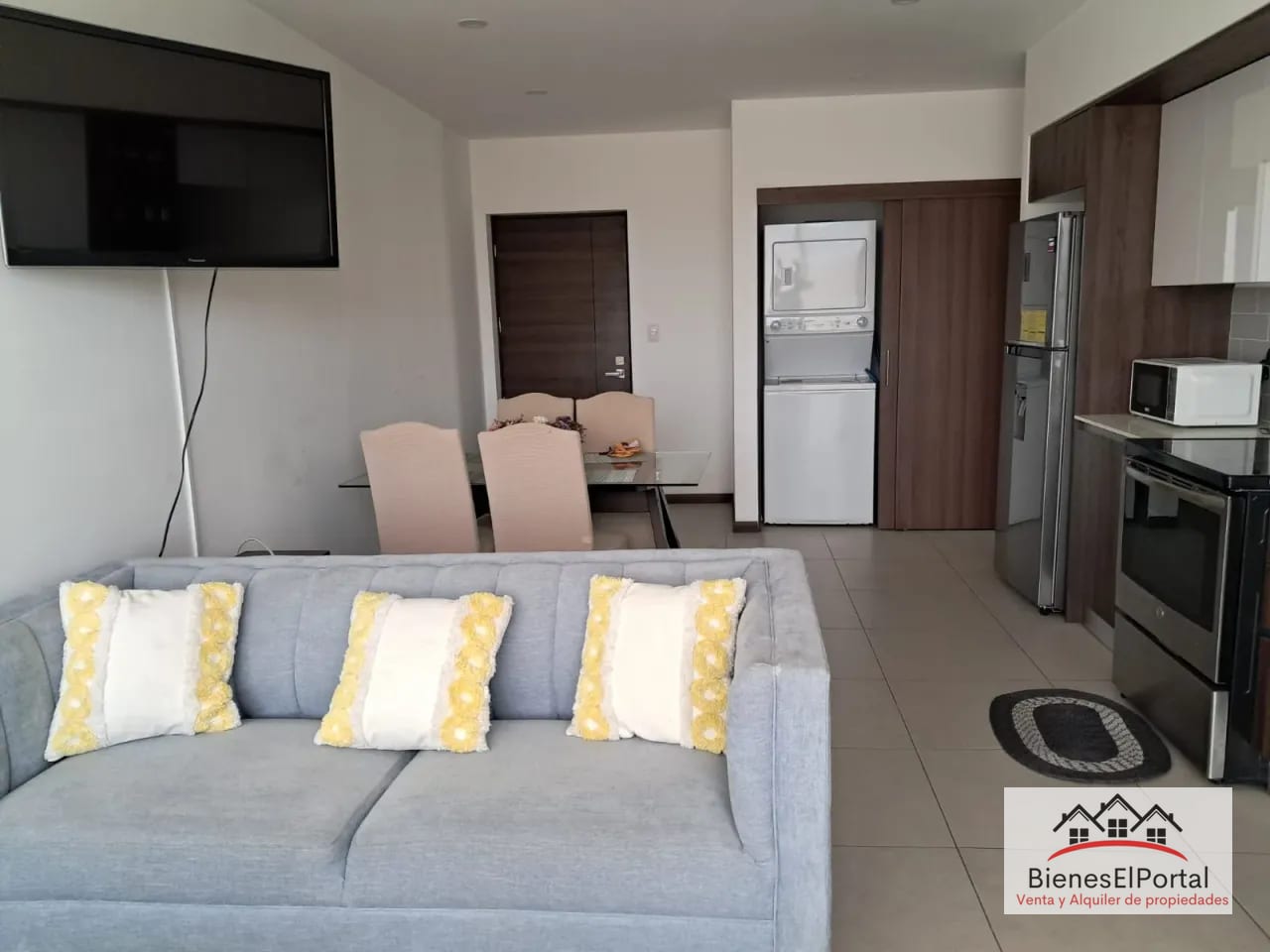 Apartamento en renta en Zona 10 Edificio Mira — Apartamento en Alquiler en Mira, Zona 10, Guatemala, Ciudad — foto 1 de 7