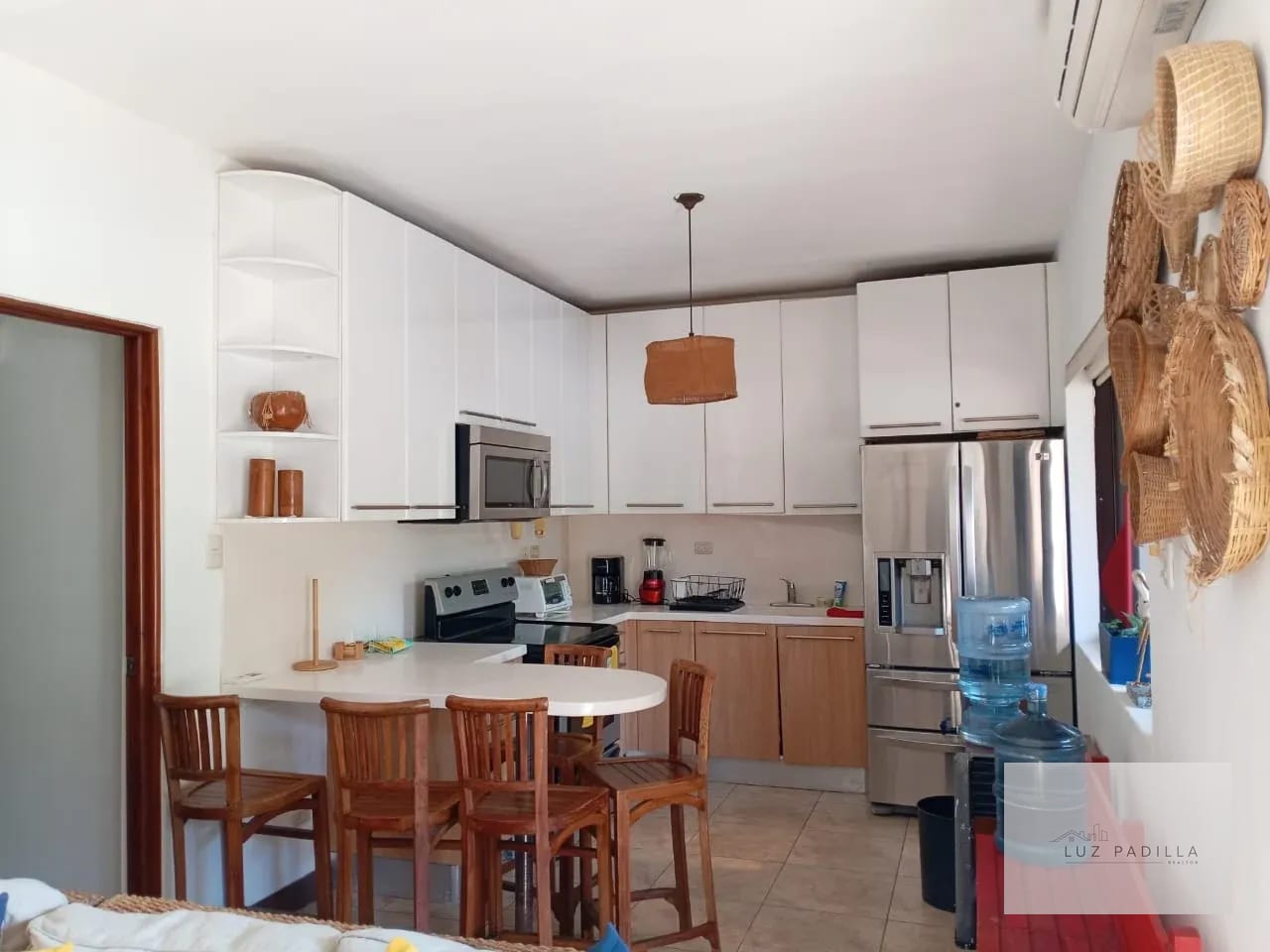 VILLA LOS CABOS HERMOSA VILLA EN VENTA EN 2 NIVEL — Casa vacacional en Venta en Villa Los Cabos, Monterrico, Santa Rosa — foto 9 de 15