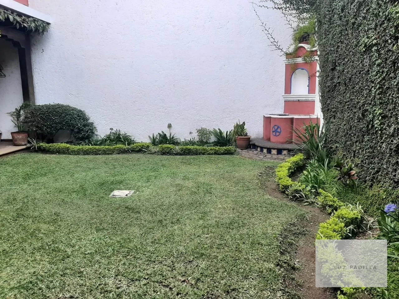 Alquilo casa en zona 10 ubicación privilegiada — Casa en Alquiler en Zona 10, Guatemala, Ciudad — foto 3 de 13