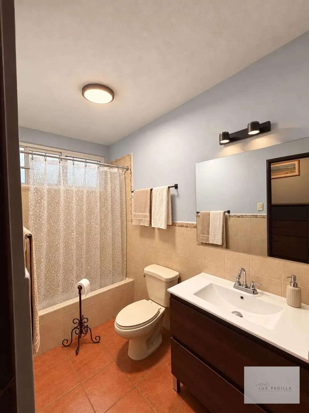 Venta de Amplia Casa en San Jose Pinula — Casa en Venta en San José Pinula, Guatemala, Ciudad — foto 8 de 15
