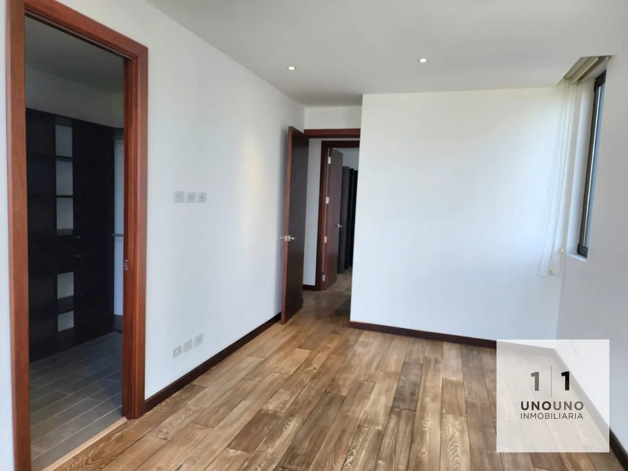 Apartamento en VHI2, Edificio Vhista — Apartamento en Alquiler en Vhista, Zona 15, Guatemala, Ciudad — foto 8 de 9