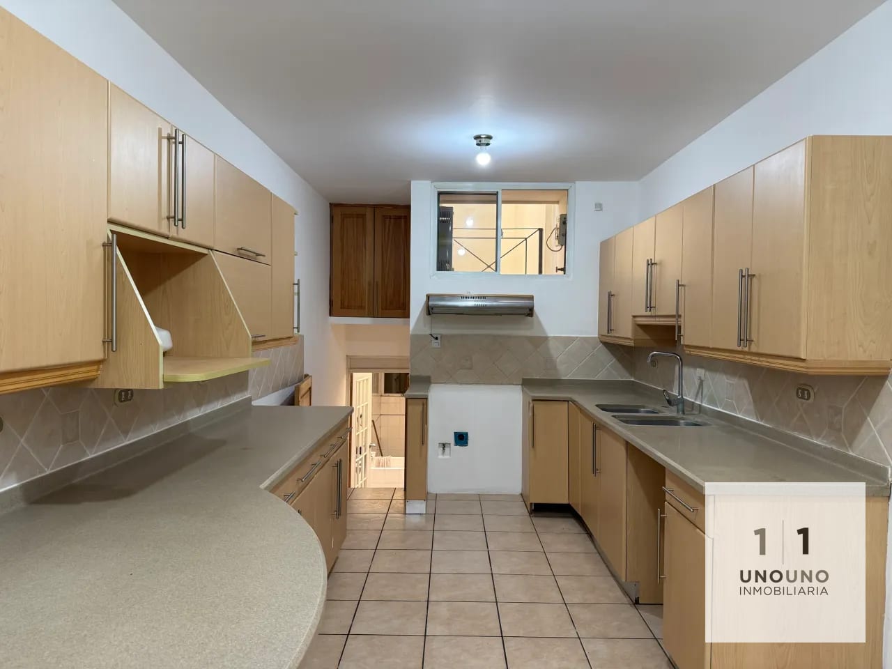 Casa en condominio en San Jorge Muxbal — Casa en Venta en Muxbal, Guatemala, Ciudad — foto 9 de 17