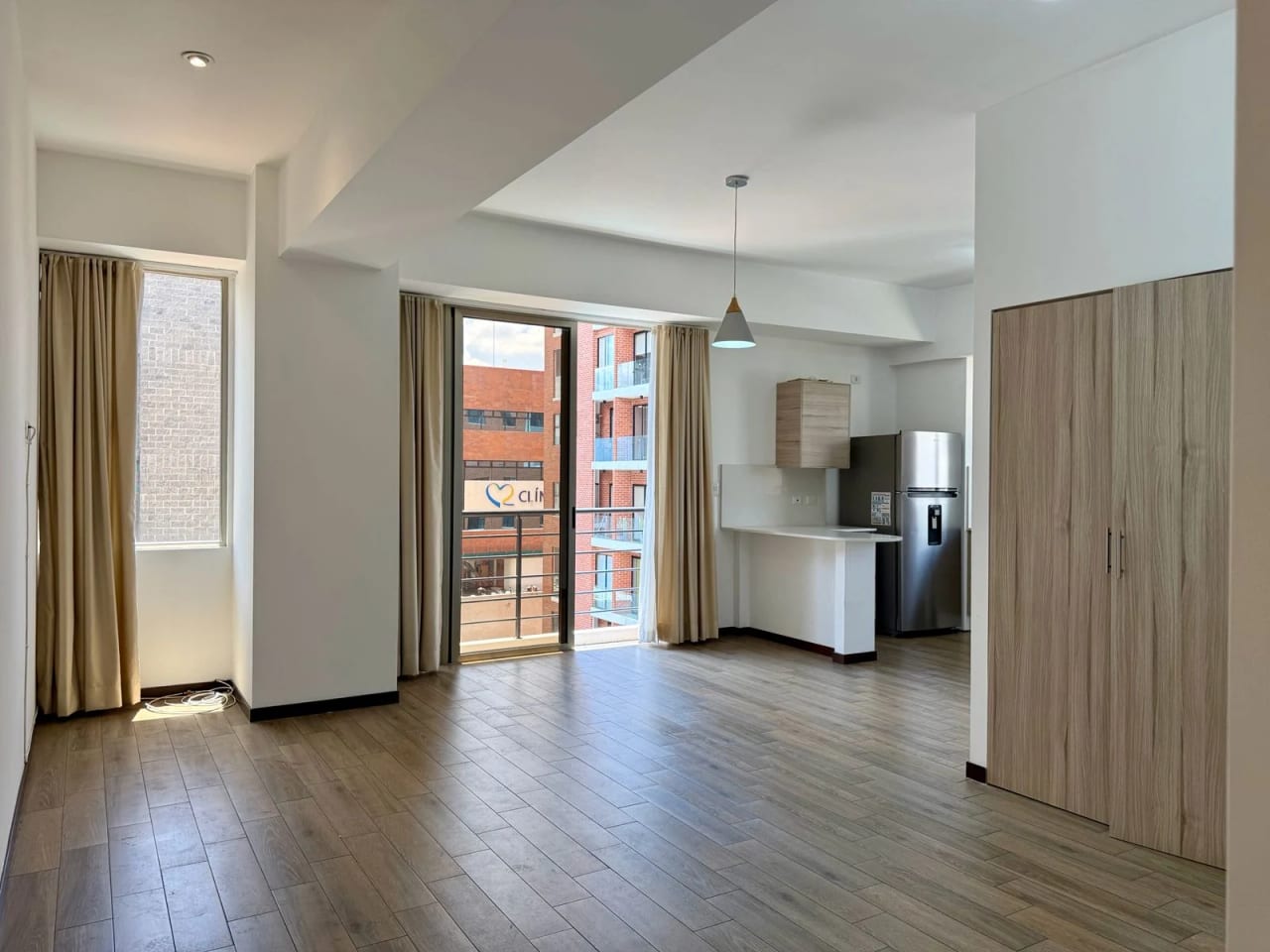 APARTAMENTO EN RENTA EN ZONA 14 — Apartamento en Alquiler en Zona 14, Guatemala, Ciudad — foto 1 de 17