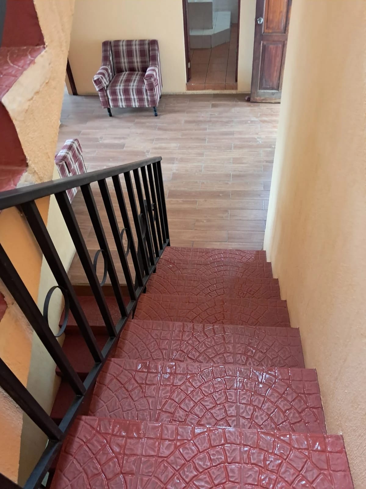 CASA EN VENTA EN ZONA 5, COLONIA ABRIL — Casa en Venta en Colonia Abril, Zona 5, Guatemala, Ciudad — foto 4 de 10