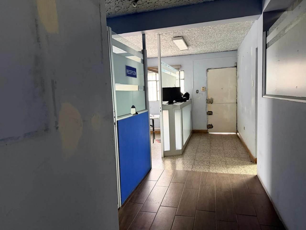 PROPIEDAD EN VENTA EN ZONA 11, COLONIA ROOSEVELT, IDEAL PARA OFICINAS — Casa en Venta en Zona 11, Guatemala, Ciudad — foto 7 de 10