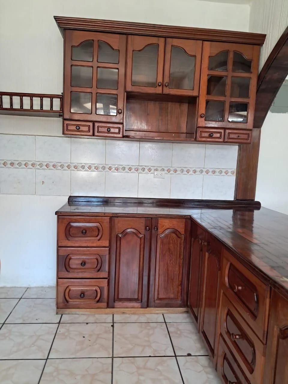 PROPIEDAD EN VENTA EN COBÁN, ALTA VERAPAZ — Casa en Venta en Cobán, Alta Verapaz — foto 2 de 17