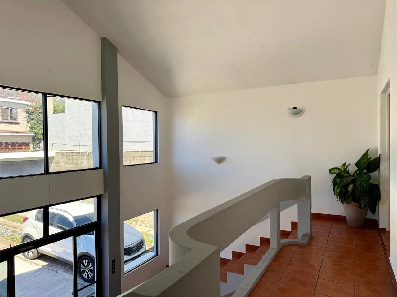 APARTAMENTO EN RENTA EN SAN CRISTOBAL, SECTOR B2 — Apartamento en Alquiler en Zona 8 Mixco, Guatemala, Ciudad — foto 4 de 17