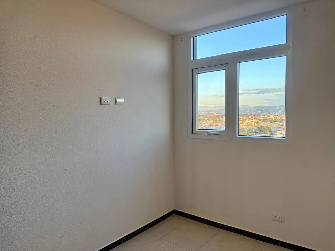 APARTAMENTO EN VENTA EN ZONA 11, PARQUE SAN JORGE — Apartamento en Venta en Parque San Jorge, Zona 11, Guatemala, Ciudad — foto 7 de 16