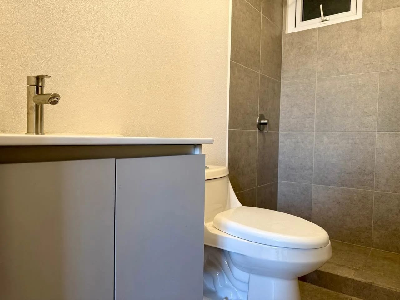 APARTAMENTO EN VENTA EN ZONA 11, PARQUE SAN JORGE — Apartamento en Venta en Parque San Jorge, Zona 11, Guatemala, Ciudad — foto 12 de 16