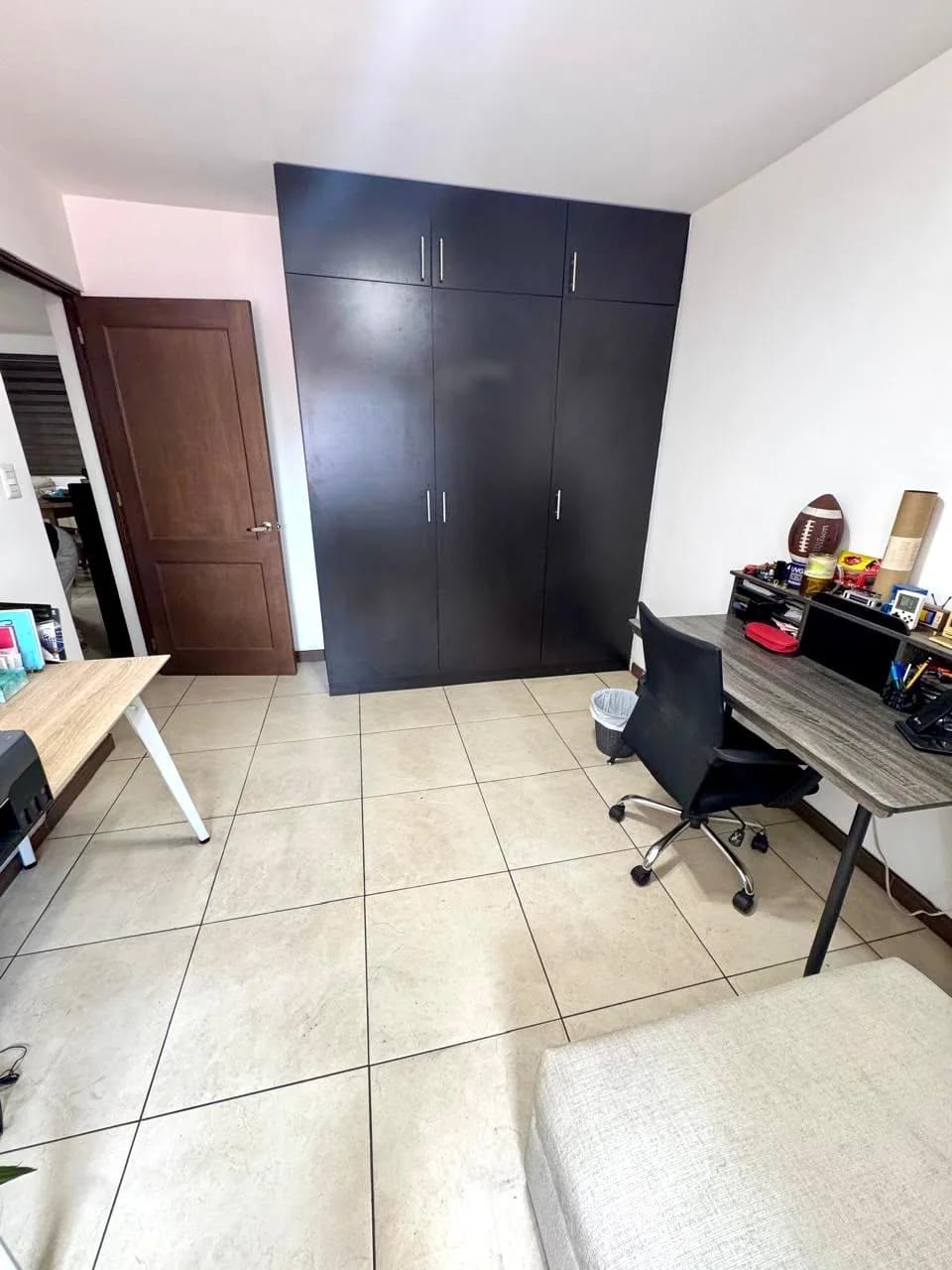 APARTAMENTO EN RENTA EN ZONA 11, SANTA MARÍA DE LAS CHARCAS — Apartamento en Alquiler en Santa María de Las Charcas, Zona 11, Guatemala, Ciudad — foto 4 de 12
