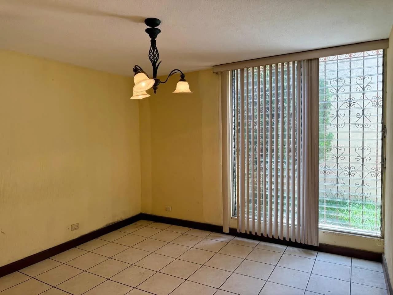 Casa en Venta en Zona 11, en Condominio — Casa en Alquiler en Colonia Mariscal, Zona 11, Guatemala, Ciudad — foto 2 de 16