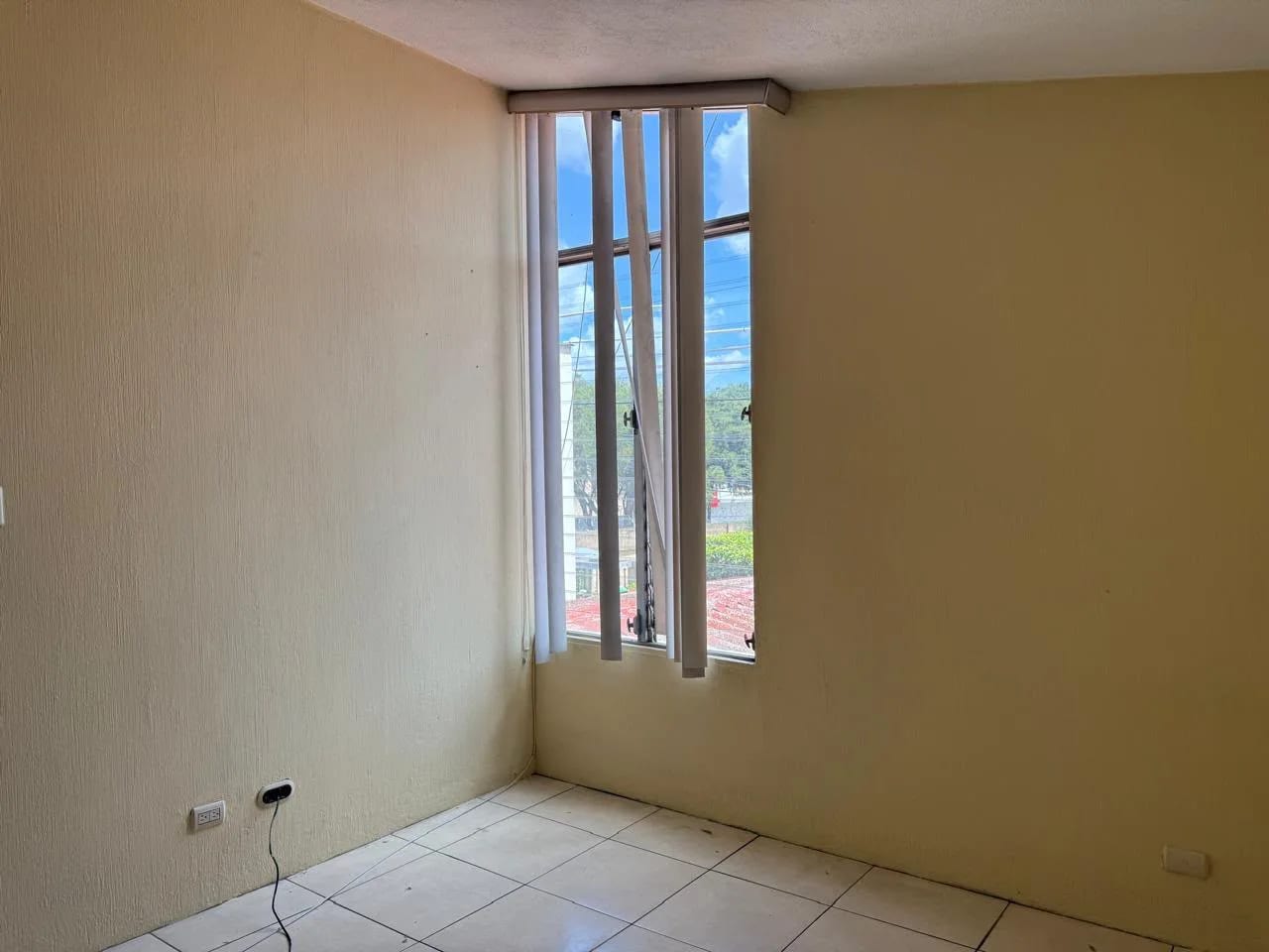 Casa en Venta en Zona 11, en Condominio — Casa en Alquiler en Colonia Mariscal, Zona 11, Guatemala, Ciudad — foto 11 de 16