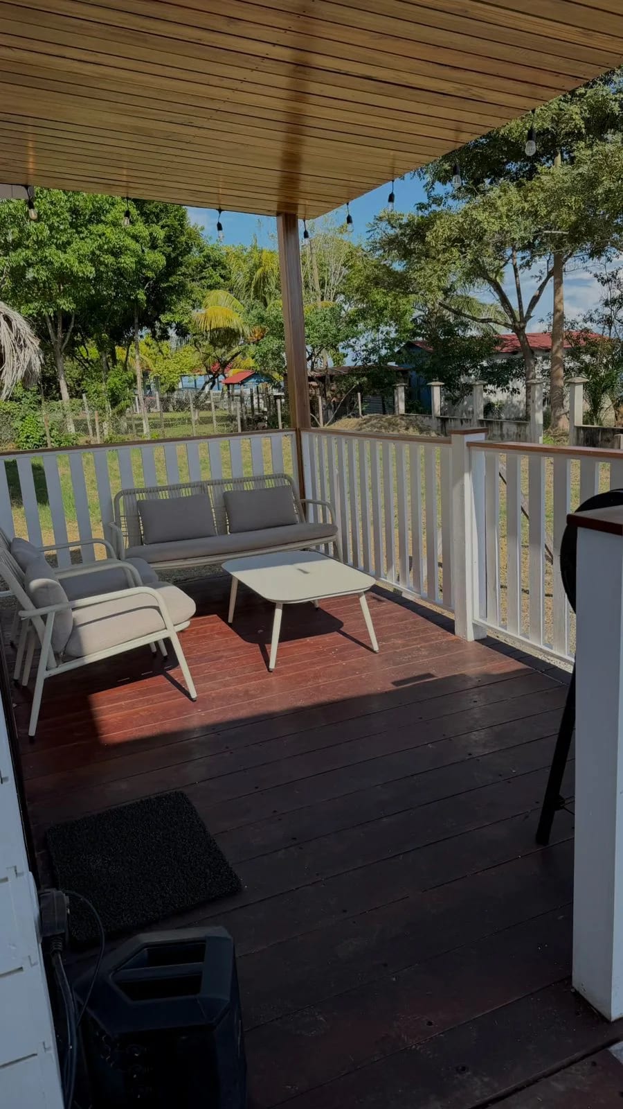 Propiedad en Venta a Orilla del Lago de Izabal — Casa vacacional en Venta en El Estor, Izabal — foto 3 de 15